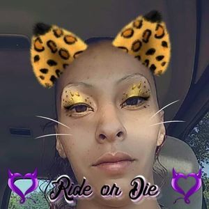 Meet your Posher, Eva